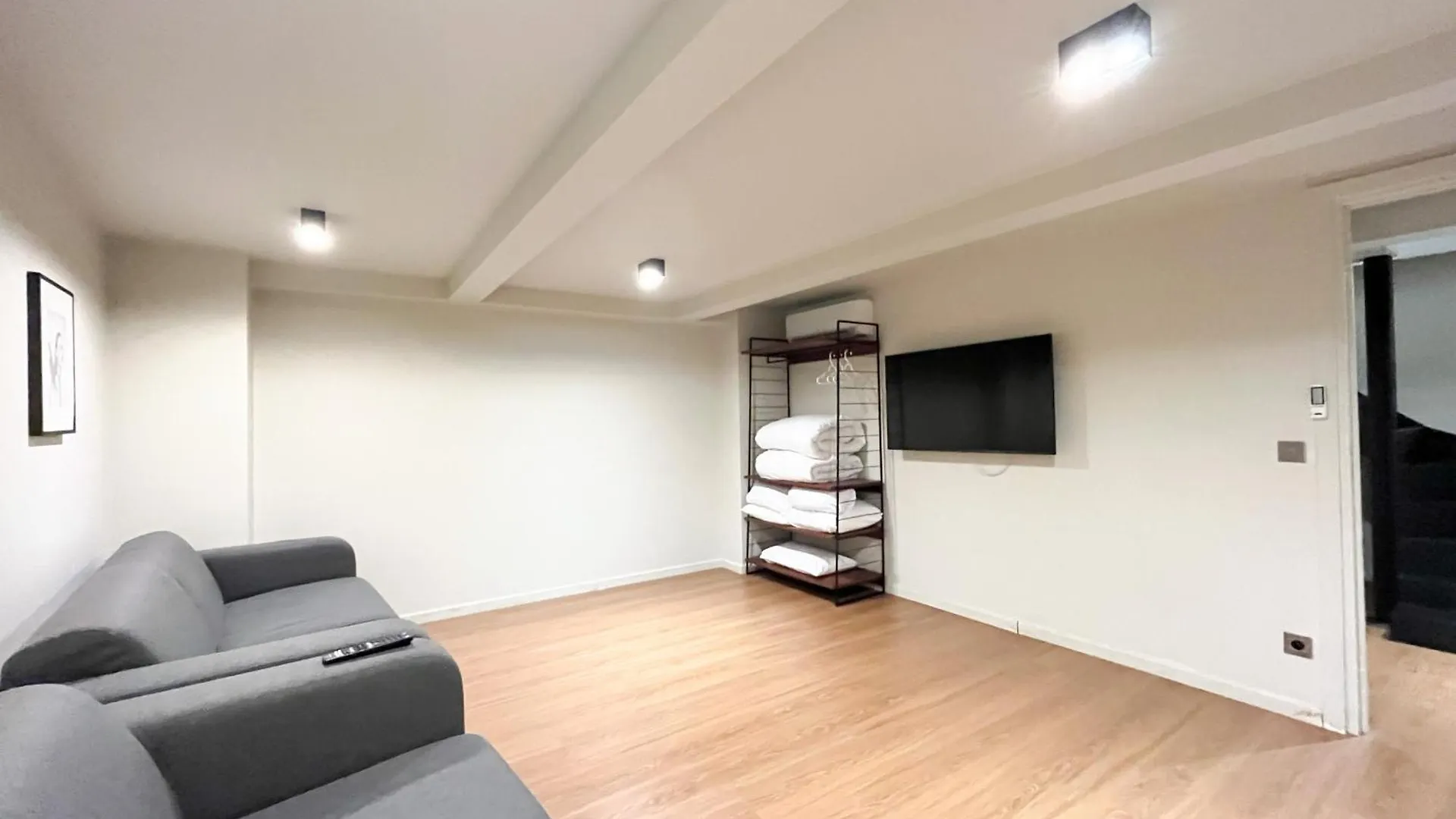 Urban Flat 138 - Beautiful Duplex In Saint Germain Apartment Paris 0*,